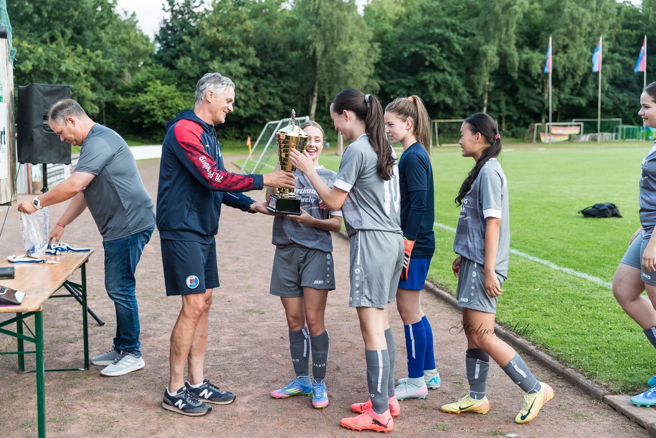 Bild 83 - Loewinnen Cup